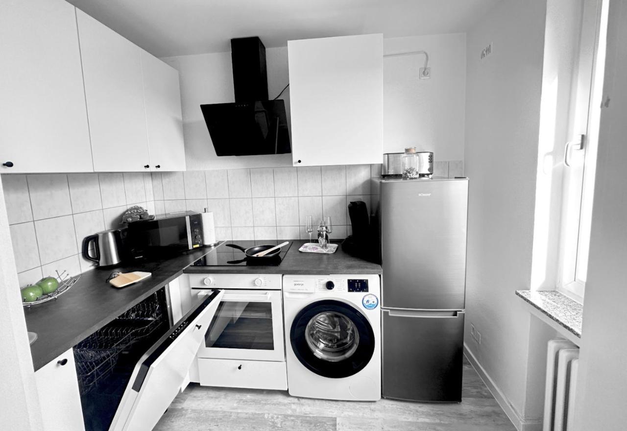 Vaz Apartments Essen, Kueche, Wlan, Tv, Netflix, Ca 15 Min Messe U Hbf Buitenkant foto